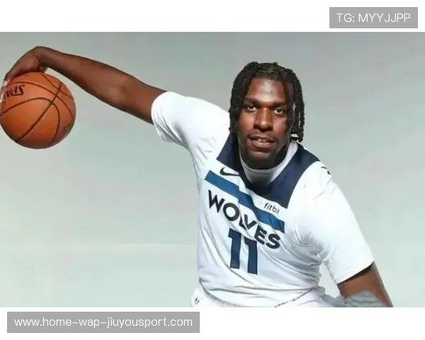 国王队气氛爆好，训练全员大笑