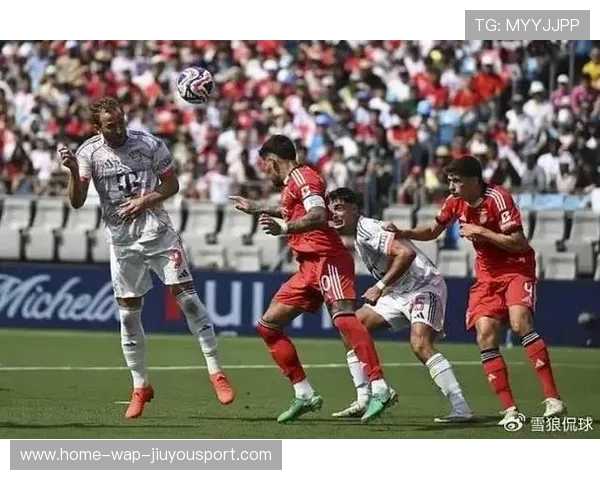 皇马锁定拜仁26岁中卫，2进2出白捡1.1亿完成重建，皇马1-0拜仁